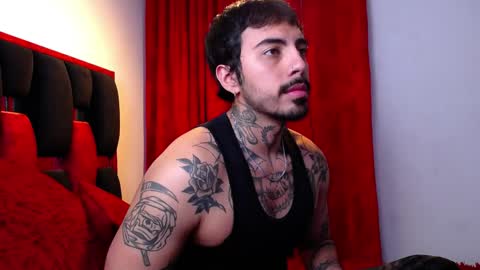 Snapshot of scockpion_ chatting on April 26, 2026, 7:39 am Alejandro help me to reach 200 thumps up online show from April 26, 2026, 7:39 am