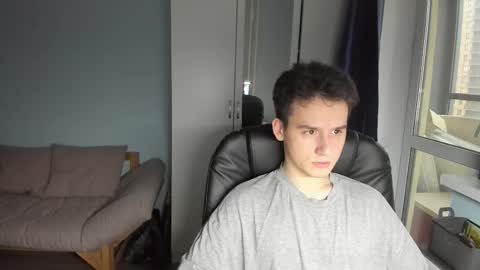 Snapshot of scooby_r chatting on November 6, 2025, 7:53 am Thomas brunette and Alex blond online show from November 6, 2025, 7:53 am