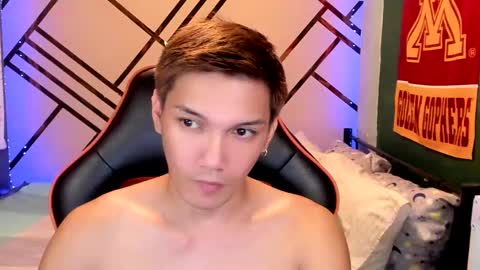 Snapshot of scorphoenix chatting on December 15, 2024, 8:04 pm Not Angelo online show from December 15, 2024, 8:04 pm