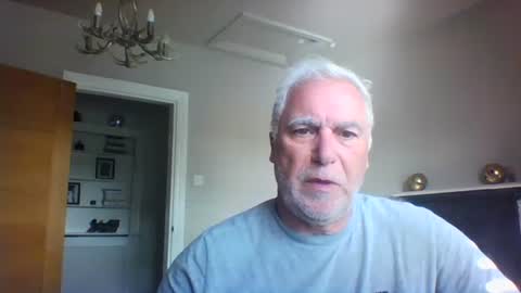 Snapshot of scoti55 chatting on April 8, 2026, 3:34 pm scoti55 online show from April 8, 2026, 3:34 pm