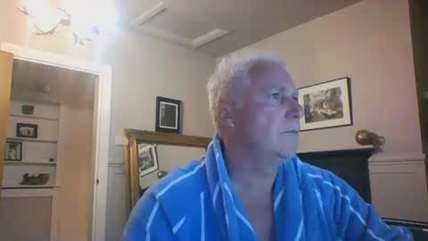Snapshot of scoti55 chatting on June 6, 2026, 7:29 pm scoti55 online show from June 6, 2026, 7:29 pm