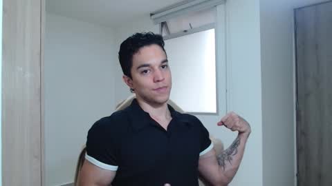 Twitter Scott brasher1 Instagram Camiloestuardo2 online show from January 2, 2025, 6:56 pm