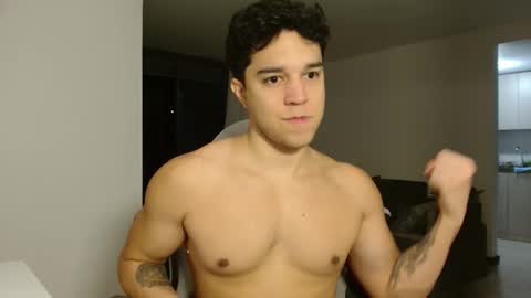 Snapshot of scott_brasher1 chatting on February 5, 2026, 2:05 am Twitter Scott brasher1 Instagram Camiloestuardo2 online show from February 5, 2026, 2:05 am