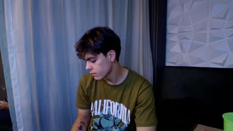 scott_delta online show from September 22, 2025, 12:40 pm