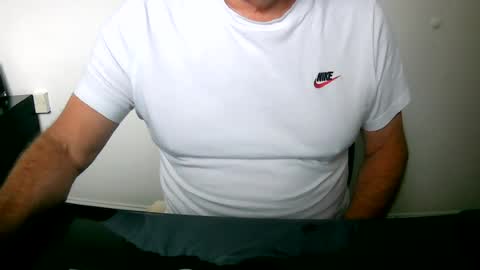 Snapshot of scotti30 chatting on July 15, 2026, 7:24 am Scott online show from July 15, 2026, 7:24 am