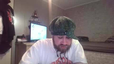 Snapshot of scottish_alien chatting on April 26, 2026, 6:27 pm Richard James online show from April 26, 2026, 6:27 pm