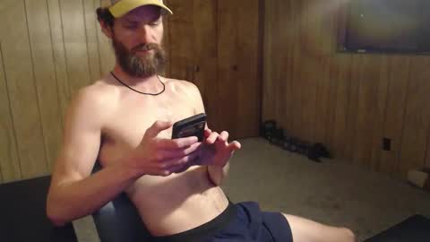 Snapshot of scottsspace chatting on January 17, 2026, 12:26 am Scott online show from January 17, 2026, 12:26 am