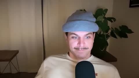 Snapshot of scottybeam chatting on December 11, 2024, 12:54 am Scotty online show from December 11, 2024, 12:54 am