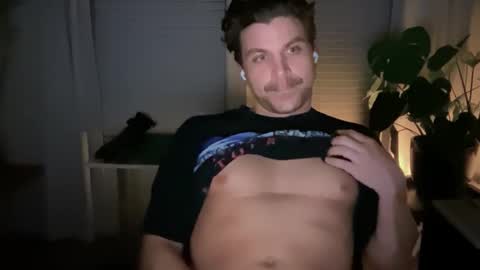 Snapshot of scottybeam chatting on January 2, 2025, 9:43 am Scotty online show from January 2, 2025, 9:43 am