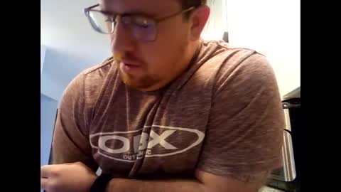 Snapshot of scottyknows101 chatting on October 28, 2025, 2:53 pm scottyknows101 online show from October 28, 2025, 2:53 pm