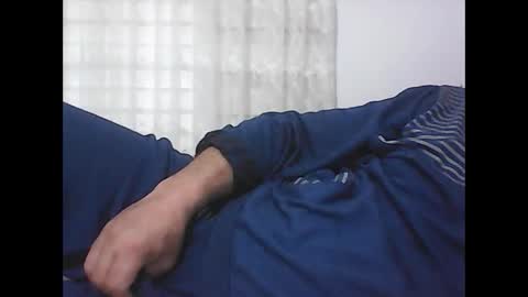 Snapshot of screw2 chatting on December 22, 2024, 12:38 pm Evren online show from December 22, 2024, 12:38 pm