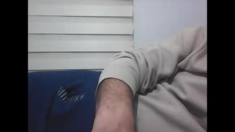 Snapshot of screw2 chatting on February 20, 2025, 10:15 pm Evren online show from February 20, 2025, 10:15 pm