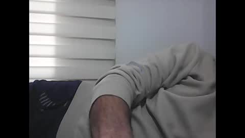 Snapshot of screw2 chatting on February 22, 2025, 7:34 am Evren online show from February 22, 2025, 7:34 am