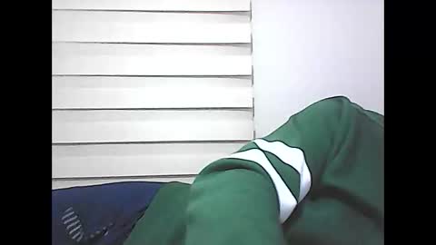 Snapshot of screw2 chatting on March 12, 2025, 6:33 pm Evren online show from March 12, 2025, 6:33 pm