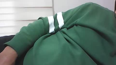 Snapshot of screw2 chatting on November 2, 2025, 11:34 am Evren online show from November 2, 2025, 11:34 am