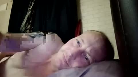 Snapshot of sd83 chatting on July 17, 2026, 2:51 am sd83 online show from July 17, 2026, 2:51 am