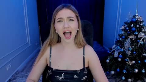 Kate online show from December 22, 2024, 2:28 am