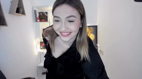 Kate online show from January 24, 2025, 6:14 pm