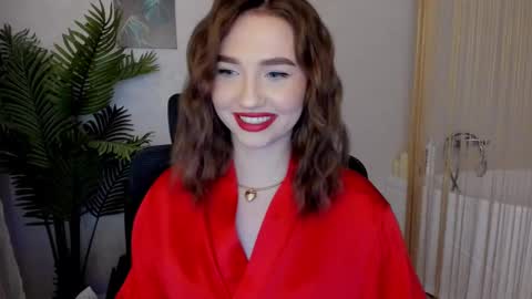 Kate online show from February 14, 2025, 8:05 pm