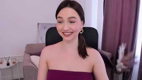 Kate online show from March 5, 2025, 7:16 am