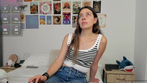 Snapshot of seahotseason chatting on January 9, 2025, 2:01 am Aria Independent model online show from January 9, 2025, 2:01 am