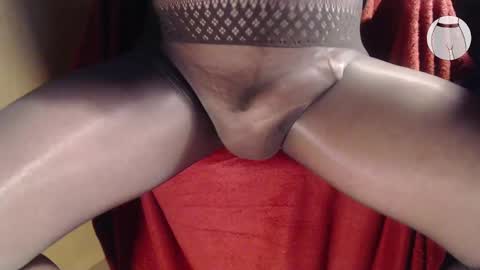 Snapshot of seamlessly chatting on February 19, 2025, 10:20 pm seamlessly online show from February 19, 2025, 10:20 pm