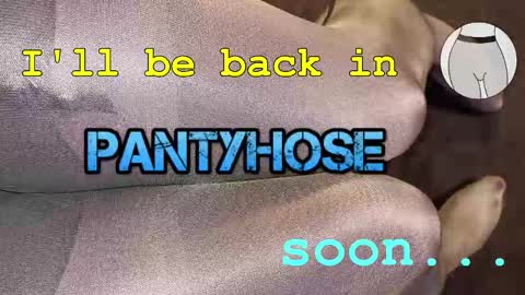 Snapshot of seamlessly chatting on September 13, 2025, 8:58 am seamlessly online show from September 13, 2025, 8:58 am