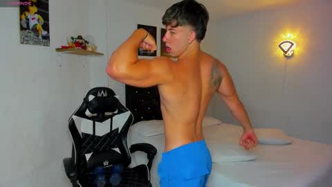 Snapshot of sean_brownx chatting on October 20, 2025, 11:32 am Sean online show from October 20, 2025, 11:32 am