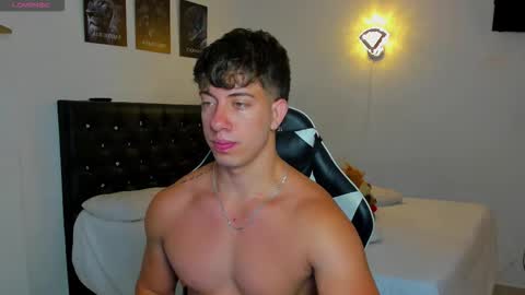 Snapshot of sean_brownx chatting on November 8, 2025, 12:55 am Sean online show from November 8, 2025, 12:55 am