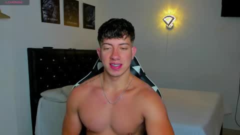 Snapshot of sean_brownx chatting on November 25, 2025, 10:48 am Sean online show from November 25, 2025, 10:48 am