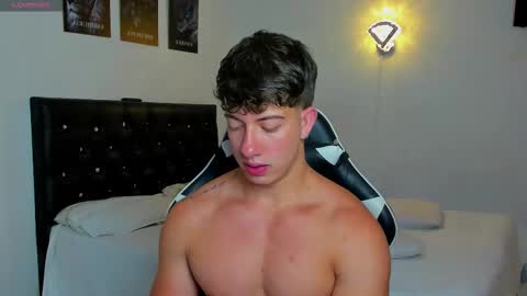 Snapshot of sean_brownx chatting on March 12, 2026, 9:48 am Sean online show from March 12, 2026, 9:48 am