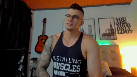 Snapshot of sean_carrera69 chatting on December 17, 2024, 7:59 pm Sean Carrera online show from December 17, 2024, 7:59 pm