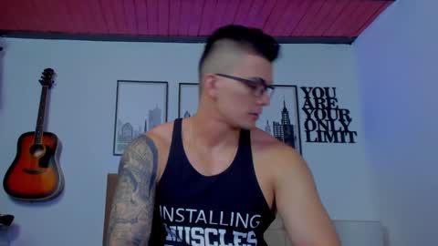 Snapshot of sean_carrera69 chatting on December 28, 2024, 4:09 pm Sean Carrera online show from December 28, 2024, 4:09 pm