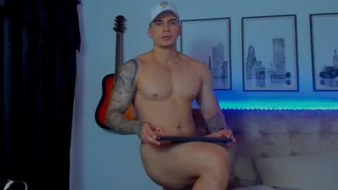 Snapshot of sean_carrera69 chatting on January 8, 2025, 9:23 pm Sean Carrera online show from January 8, 2025, 9:23 pm