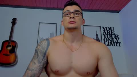 Snapshot of sean_carrera69 chatting on January 10, 2025, 11:29 pm Sean Carrera online show from January 10, 2025, 11:29 pm