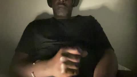 Snapshot of seanbaptiste chatting on December 26, 2024, 1:51 am Idris online show from December 26, 2024, 1:51 am