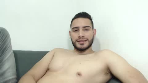 seank_noszka online show from January 12, 2025, 6:27 pm
