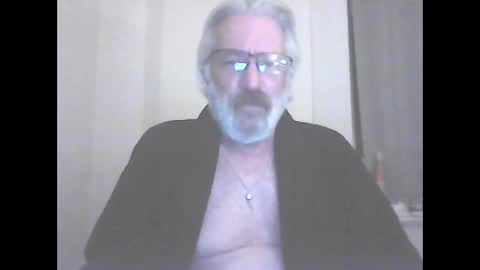 Snapshot of seantheflyer chatting on September 21, 2025, 8:32 pm seantheflyer online show from September 21, 2025, 8:32 pm