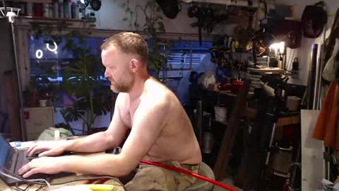 Seattlemanwhore online show from April 11, 2026, 2:21 pm