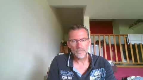 Snapshot of seb846894 chatting on April 28, 2026, 2:11 pm seb846894 online show from April 28, 2026, 2:11 pm