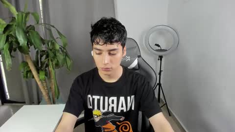 Snapshot of sebas_rosse chatting on February 26, 2026, 3:33 pm sebastian online show from February 26, 2026, 3:33 pm