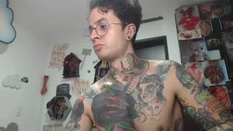 Snapshot of sebasbigdick_ chatting on April 5, 2026, 6:32 am spityio instagram online show from April 5, 2026, 6:32 am