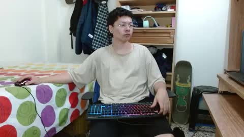 Snapshot of sebasslops chatting on March 6, 2025, 6:30 am Sebas online show from March 6, 2025, 6:30 am