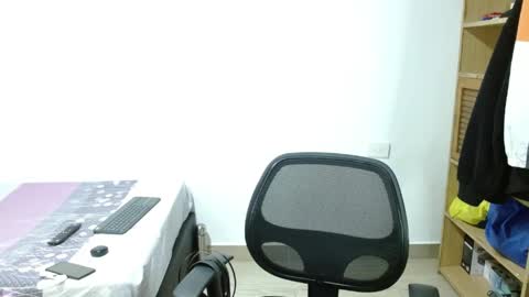 Snapshot of sebasslops chatting on March 19, 2026, 5:33 am Sebas online show from March 19, 2026, 5:33 am