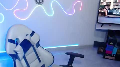 Sebastian online show from September 11, 2025, 8:25 am