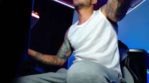 Snapshot of sebastian_025 chatting on January 18, 2026, 12:31 pm Sebastian online show from January 18, 2026, 12:31 pm