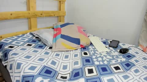 Snapshot of sebastian_0422 chatting on January 29, 2025, 10:43 pm sebastian 0422 online show from January 29, 2025, 10:43 pm