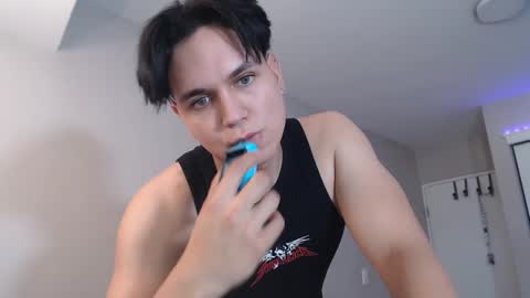 Snapshot of sebastian_electra chatting on September 21, 2025, 12:45 am Sebastian online show from September 21, 2025, 12:45 am