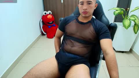 Snapshot of sebastian_oconnor77 chatting on September 27, 2025, 1:16 pm juan sebastian online show from September 27, 2025, 1:16 pm