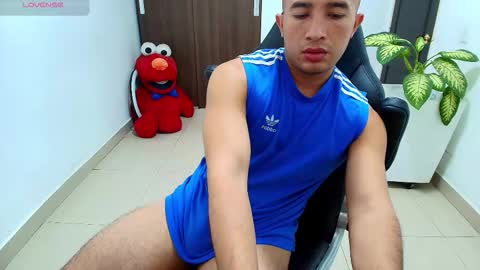 Snapshot of sebastian_oconnor77 chatting on October 11, 2025, 4:38 pm juan sebastian online show from October 11, 2025, 4:38 pm